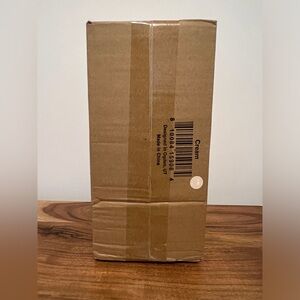 HydroJug Traveler Cream 40 Oz.